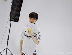 Ning回归赛场，绝杀首场状态亮眼，IG观众沸腾！的简单介绍