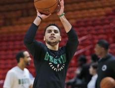 塔图姆迎来五赛季高光表现，C9球迷沸腾！的简单介绍