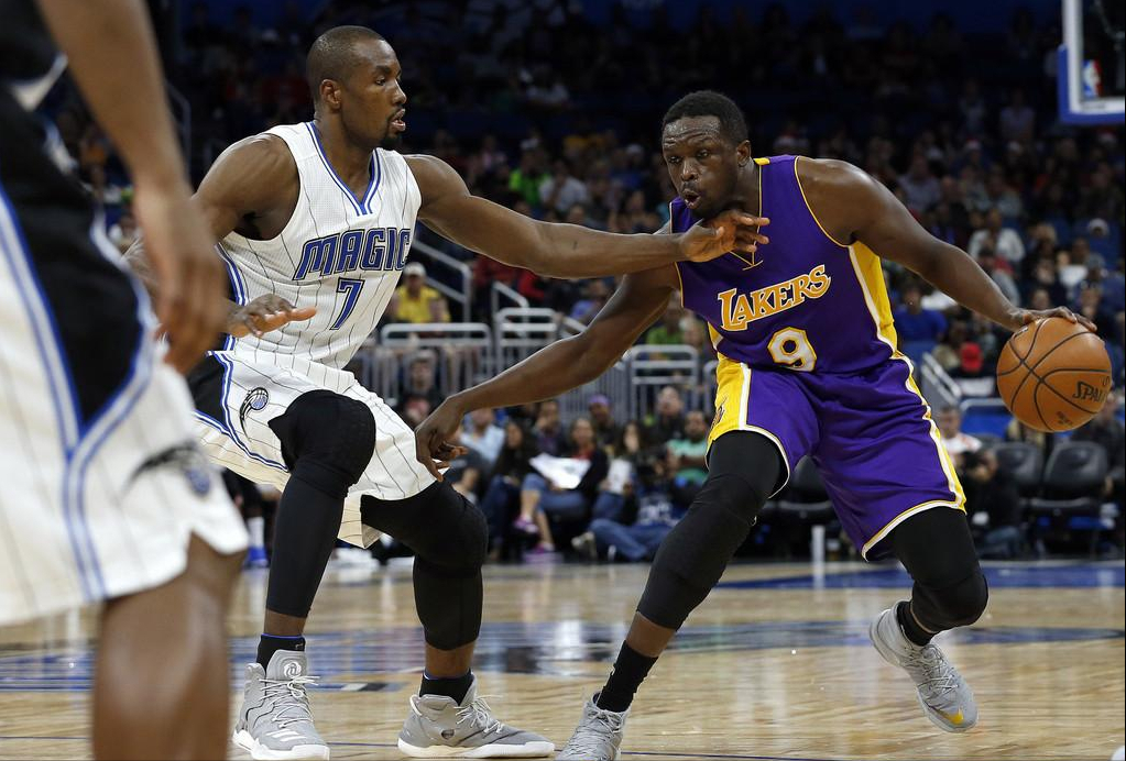 关于蒂姆关键节点出色防守，公牛带队取胜！的信息